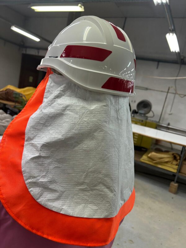 EPI Saharienne anti-UV et anti-chaleur pour casque de chantier